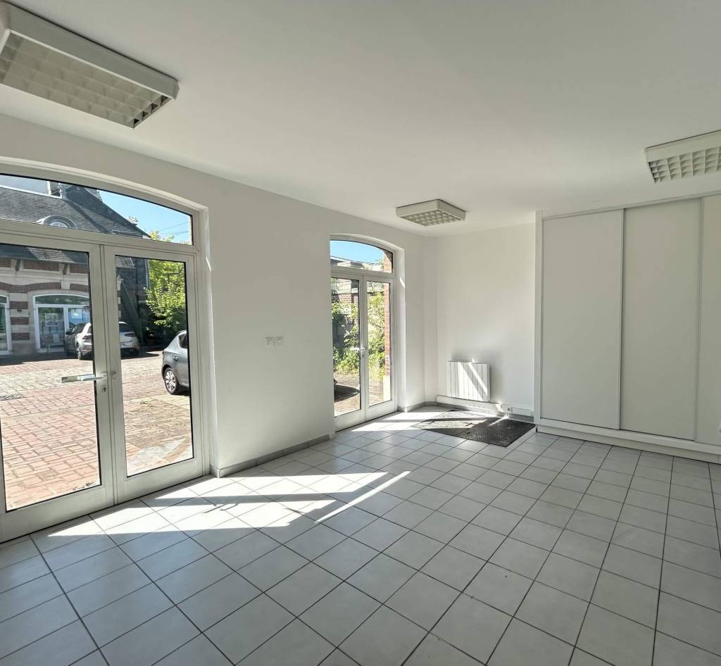 BUREAUX de 40 m² à LOUVIERS